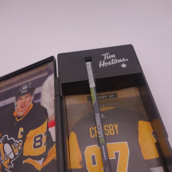 Tim Hortons Sidney Crosby 87 Frameworth Sports Marketing Mini Stick - Picture 4 of 15